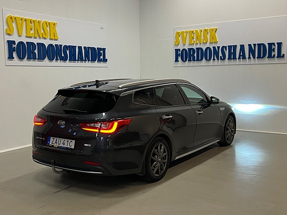 Kia Optima 7 of 30