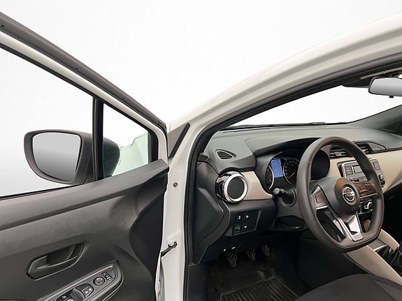Nissan Micra 9 of 26