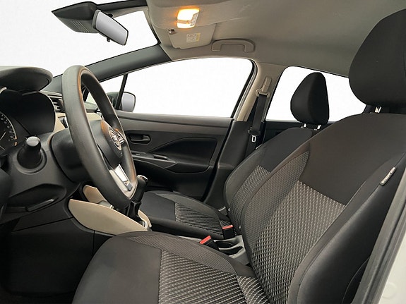 Nissan Micra 10 of 26