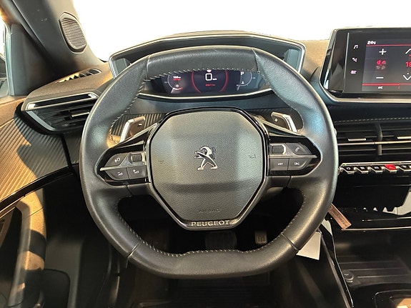 Peugeot 2008 9 of 19