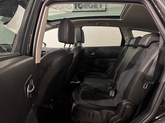 Nissan Qashqai+2 15 of 17
