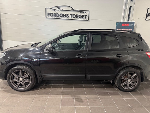 Nissan Qashqai+2 3 of 17