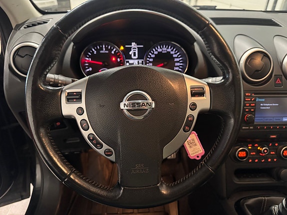 Nissan Qashqai+2 9 of 17