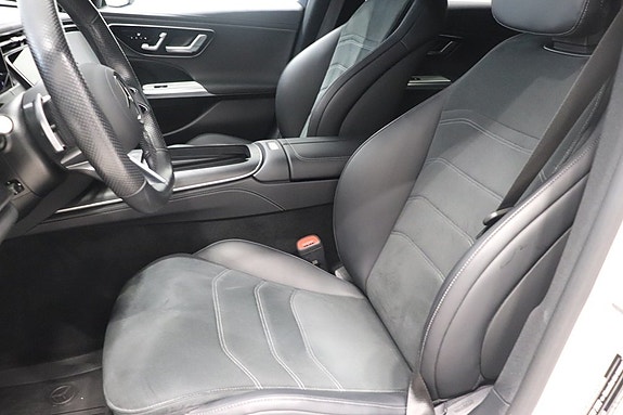 Mercedes-Benz E300 d 7 of 12