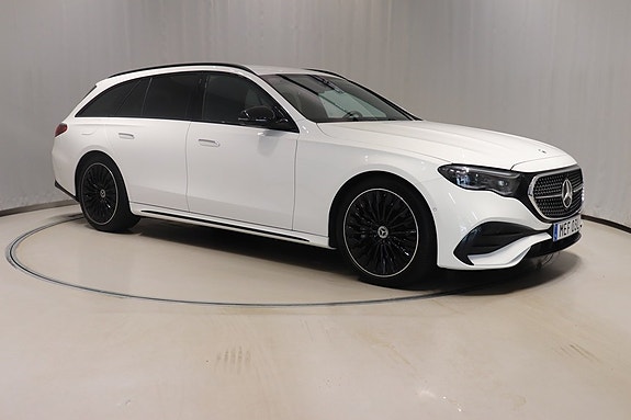 Mercedes-Benz E300 d 3 of 12