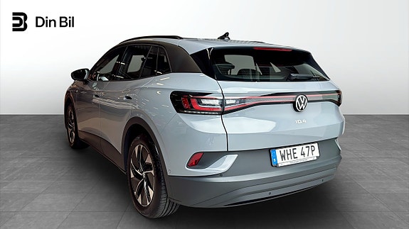 Volkswagen ID.4 3 of 13