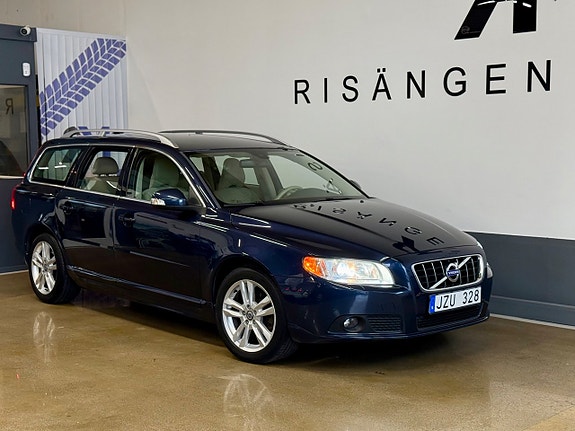 Volvo V70 7 of 21