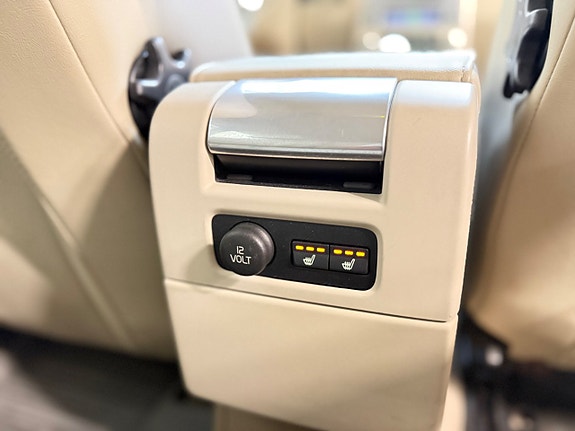 Volvo V70 19 of 21