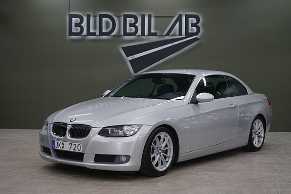 BMW 325i 2 of 18