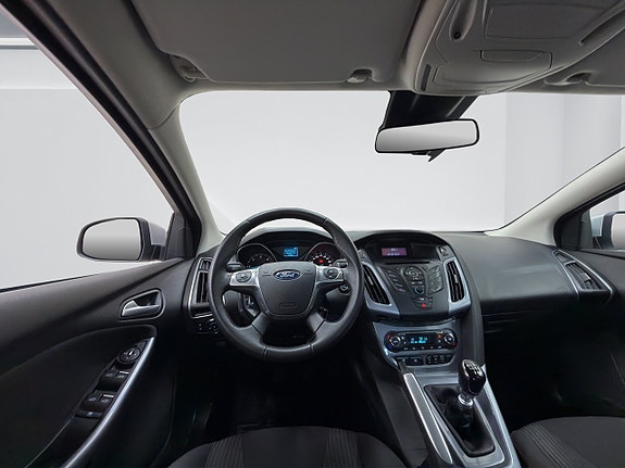 Ford Focus 12 of 17