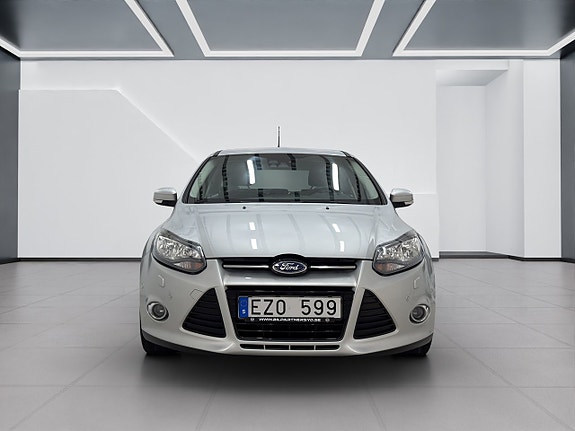 Ford Focus 3 of 17