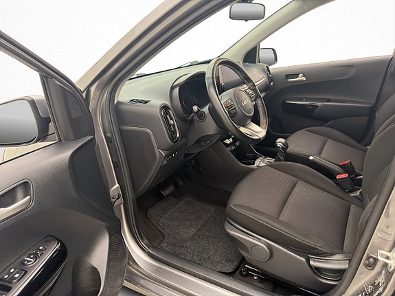 Kia Picanto 13 of 26
