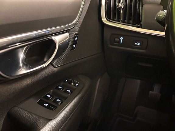 Volvo V90 25 of 26