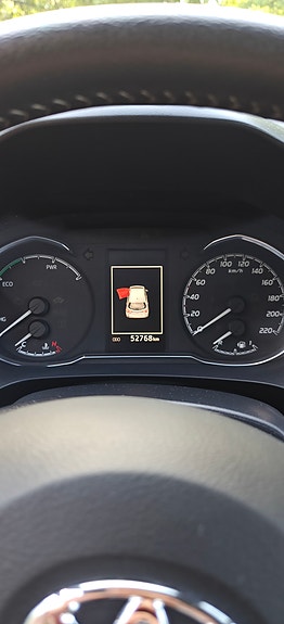 Toyota Yaris 24 of 26