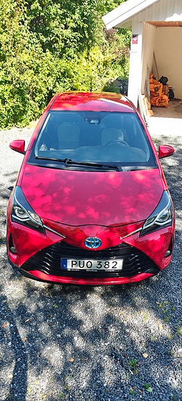 Toyota Yaris 9 of 26
