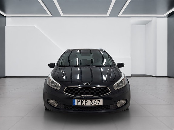 Kia Ceed 2 of 13