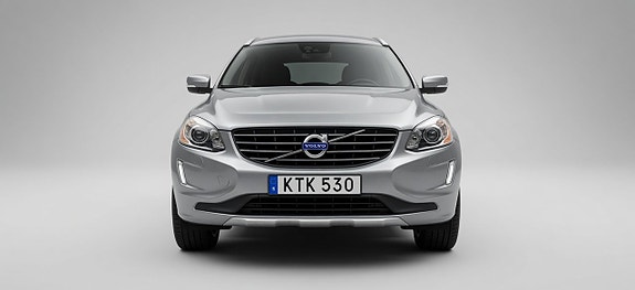 Volvo XC60 2 of 9