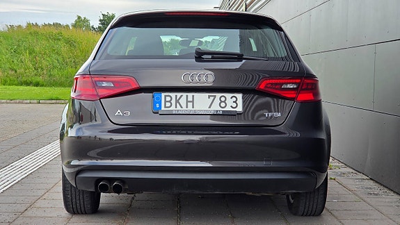 Audi A3 5 of 17