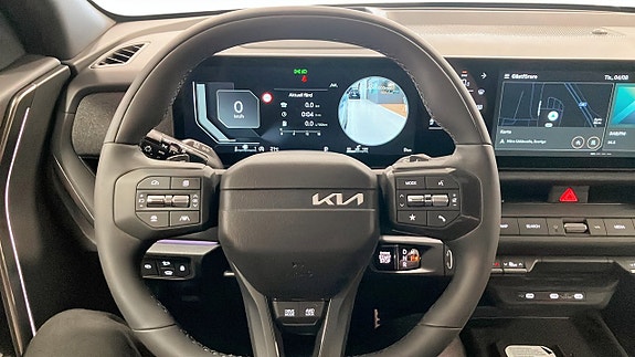 Kia Seltos 12 of 18