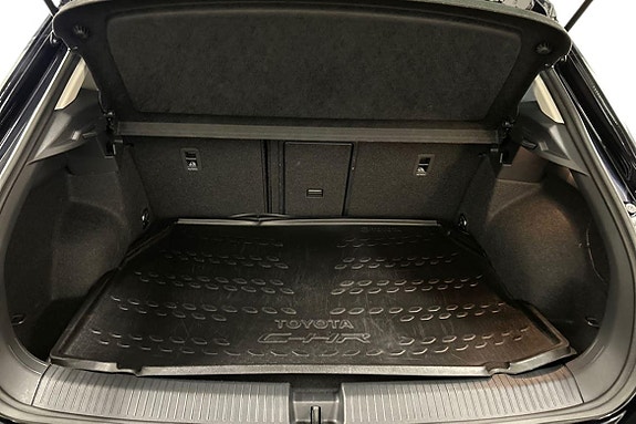Volkswagen T-Roc 9 of 15