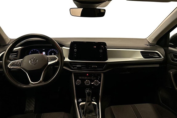 Volkswagen T-Roc 7 of 15