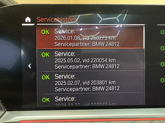 BMW X7 18 of 27