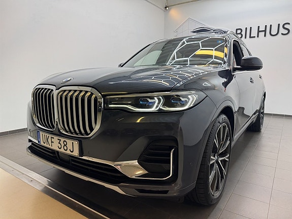 BMW X7 5 of 27
