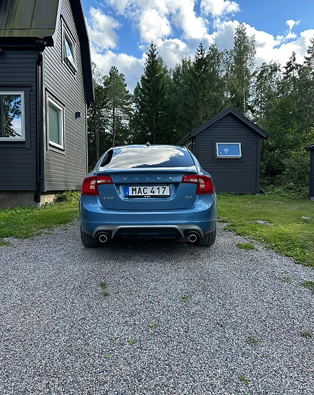 Volvo S60 4 of 14