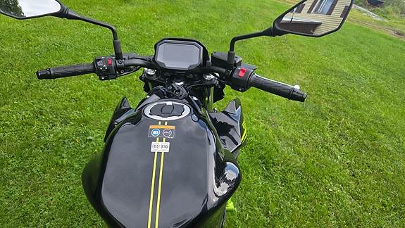 Kawasaki Ninja Z650 4 of 4
