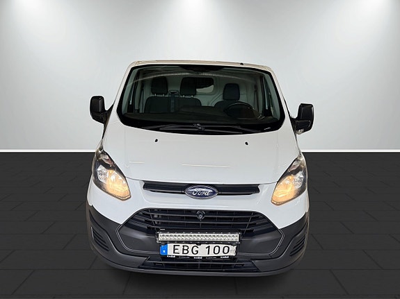 Ford Transit Custom 3 of 15