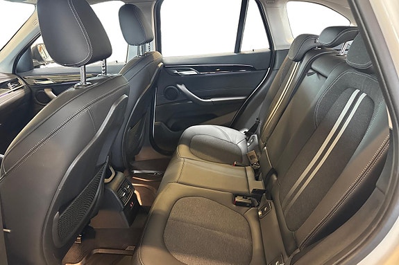 BMW X1 11 of 18