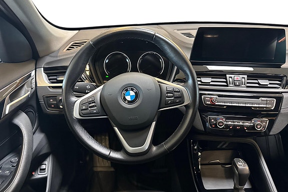 BMW X1 9 of 18