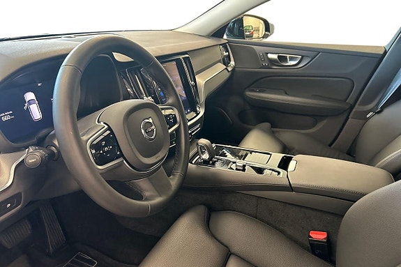 Volvo V60 14 of 30