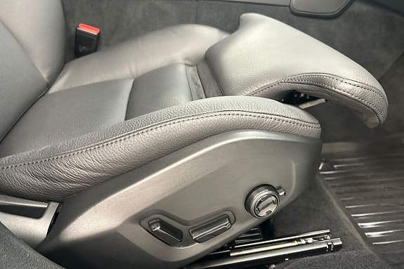 Volvo V60 20 of 30