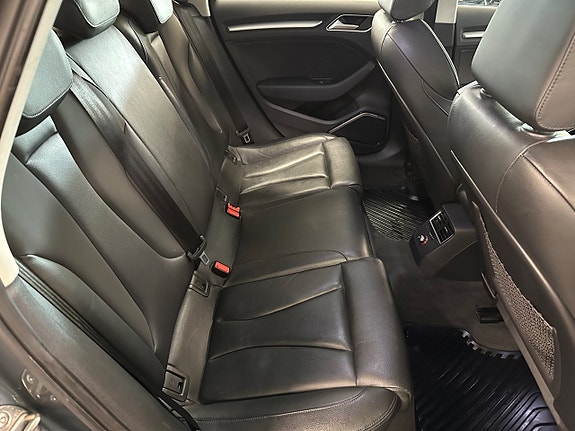Audi A3 6 of 17