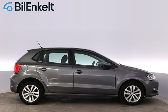 Volkswagen Polo 2 of 30