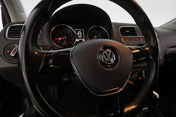 Volkswagen Polo 24 of 30