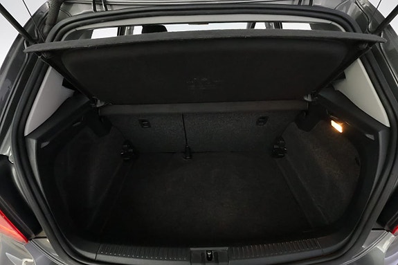 Volkswagen Polo 11 of 30