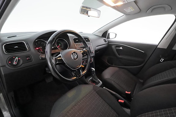 Volkswagen Polo 14 of 30