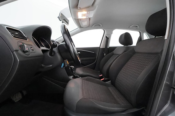 Volkswagen Polo 12 of 30