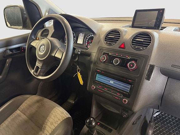 Volkswagen Caddy 14 of 16