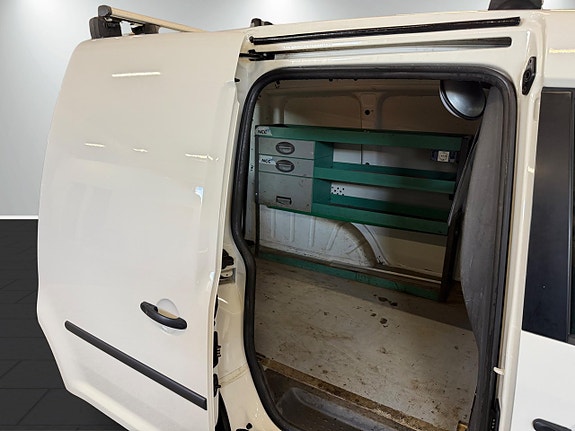 Volkswagen Caddy 5 of 16