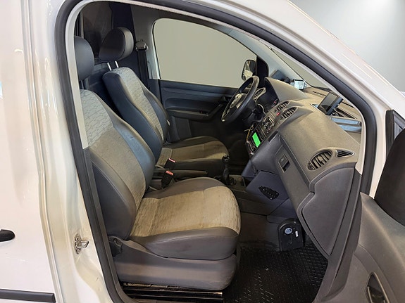 Volkswagen Caddy 12 of 16