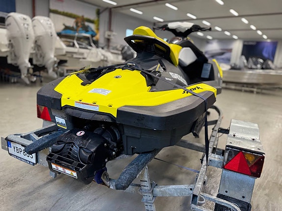 Sea Doo Spark -16 IBR 90hk ink 80 km/h vagn 3 of 6