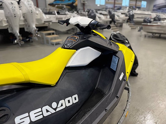 Sea Doo Spark -16 IBR 90hk ink 80 km/h vagn 2 of 6