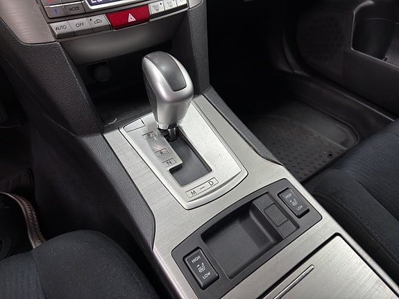 Subaru Outback 14 of 16