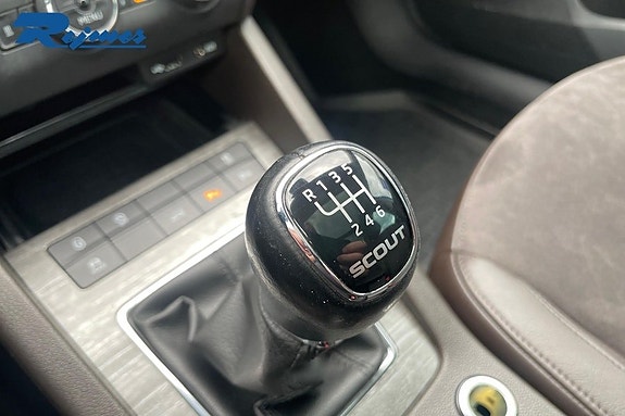 Skoda Octavia Scout 20 of 27