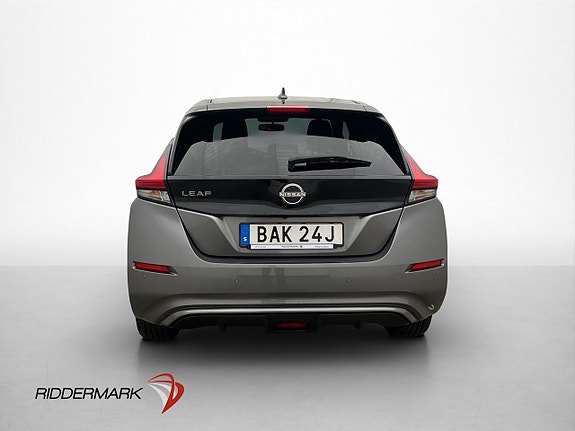 Nissan Leaf 8 of 30