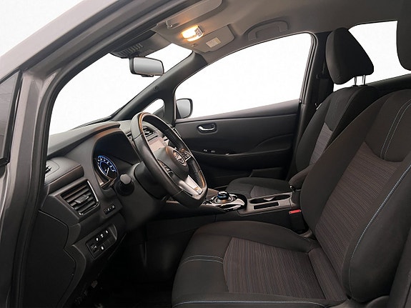 Nissan Leaf 12 of 30