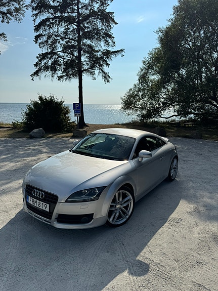 Audi TT 4 of 11